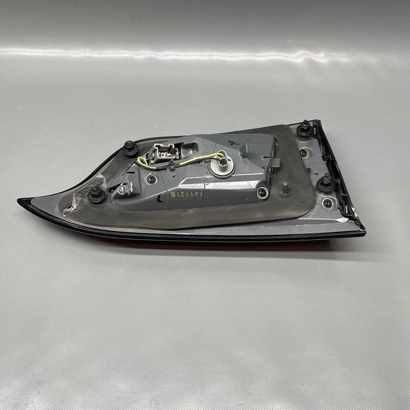 68102920AC JEEP CHEROKEE TAIL LIGHT RIGHT PASSENGER INNER 68102920AC 2014 15 16 17 2018