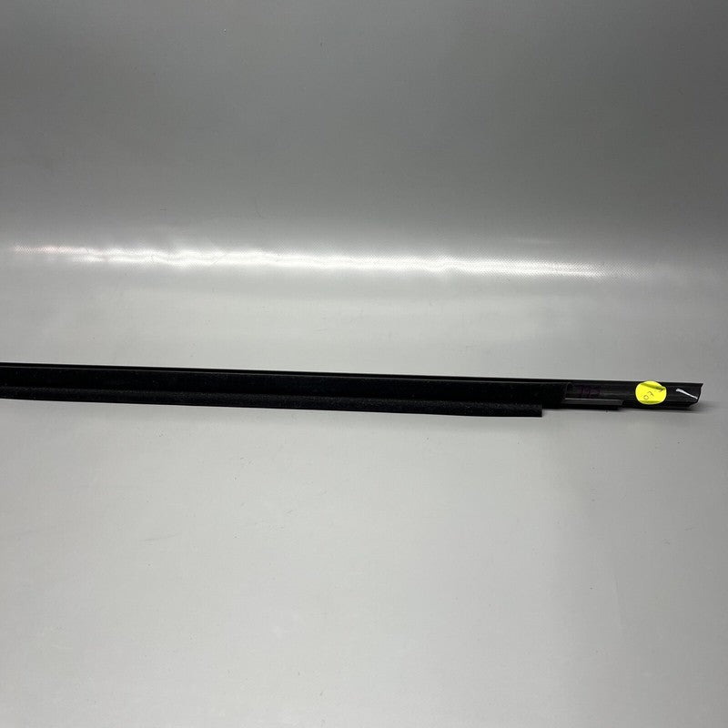 80A853284 AUDI Q5 SQ5 DOOR MOLDING RIGHT FRONT 2019 2020 2021 2022 2023 OEM 80A853284