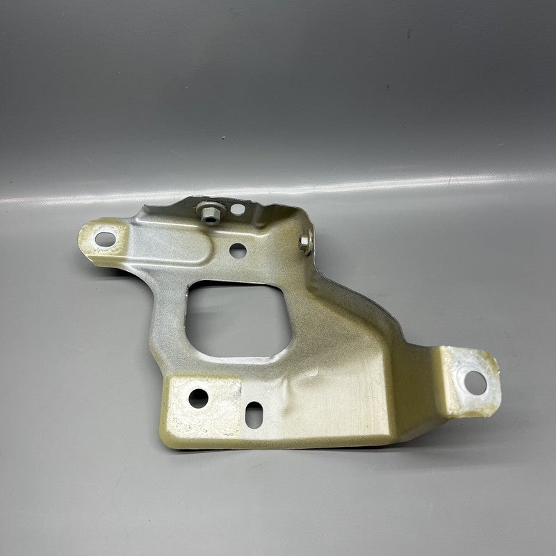 1086017-00-D TESLA MODEL 3 FENDER SUPPORT BRACKET LEFT 2017 18 19 20 2021 OEM 1086017-00-D