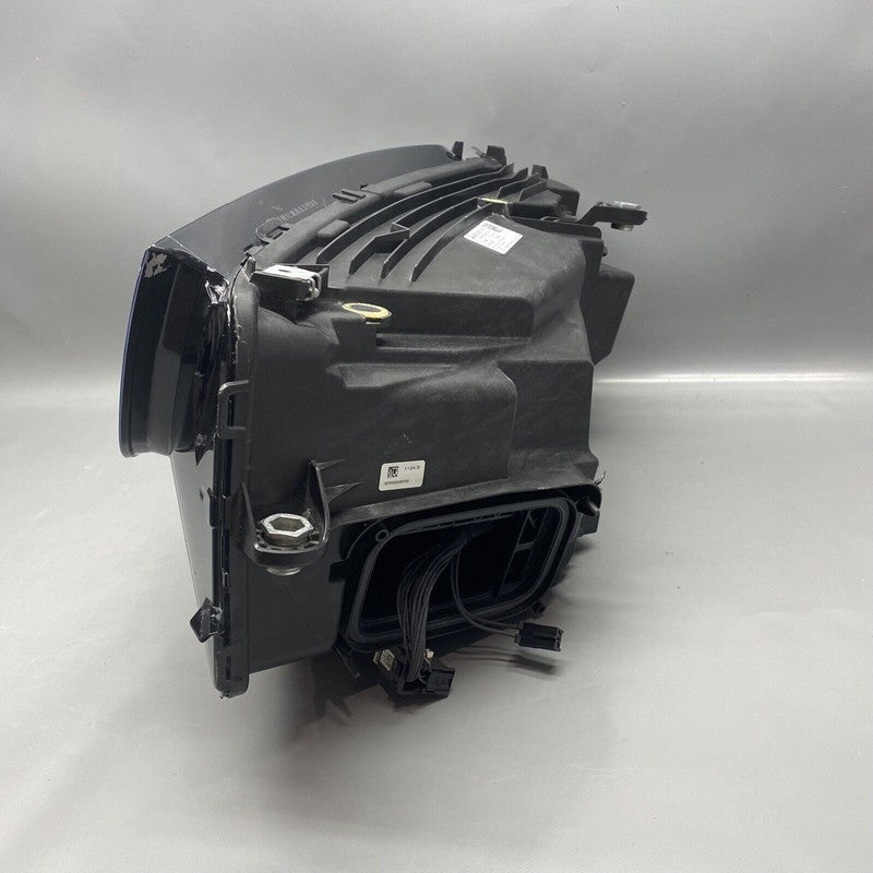 MERCEDES BENZ GLC 300 HEADLIGHT RIGHT PASSENGER A2539067401 2020 2021 