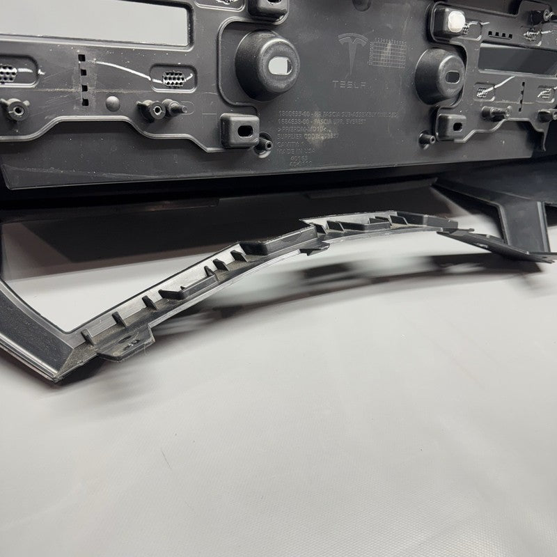 1800635-00 TESLA CYBERTRUCK REAR BUMPER 2024 2025 TEXTURE OEM 1800635-00