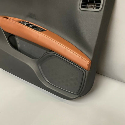 670023534 MASERATI GHIBLI SQ4 DOOR PANEL LEFT DRIVER FRONT 670023534 2014 2015 2016 OEM