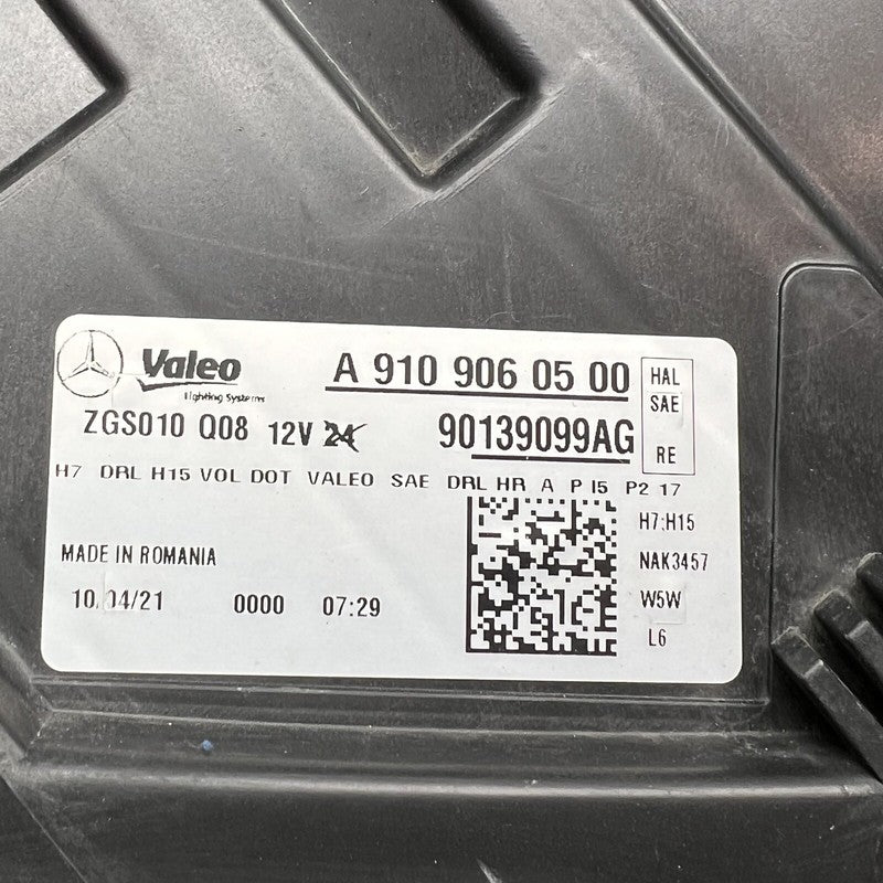 MERCEDES BENZ SPRINTER HEADLIGHT RIGHT PASSENGER HALOGEN 2019 2020 2021 DAMAGED