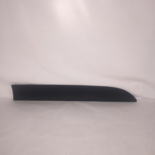 95B837890f PORSCHE MACAN RIGHT FRONT DOOR MOULDING 2014 2015 2016 2017 2018 OEM
