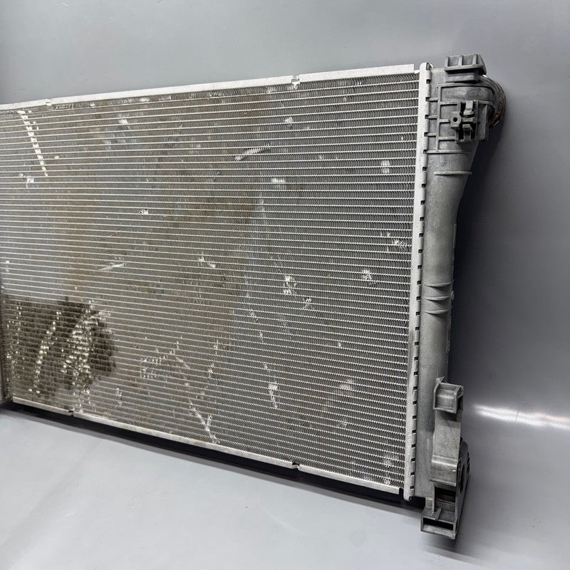MERCEDES BENZ E350 E550 RADIATOR 2010 2011 2012 2013 2014 2015 OEM A20