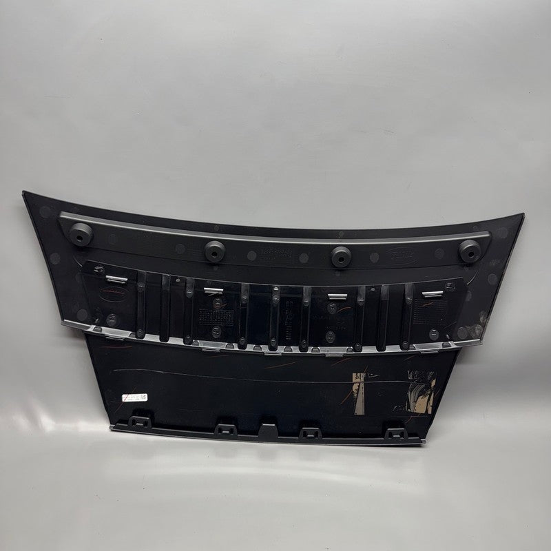 RANGE ROVER HSE REAR BUMPER SKID PLATE 2022 2023 2024 2025 OEM M8E2-17