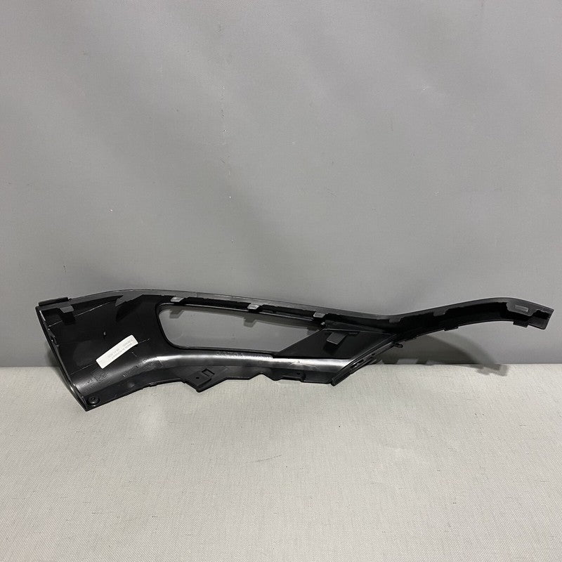 31383800 VOLVO XC90 LEFT LOWER BUMPER TRIM 31383800 OEM 2016 2017 2018 2019 