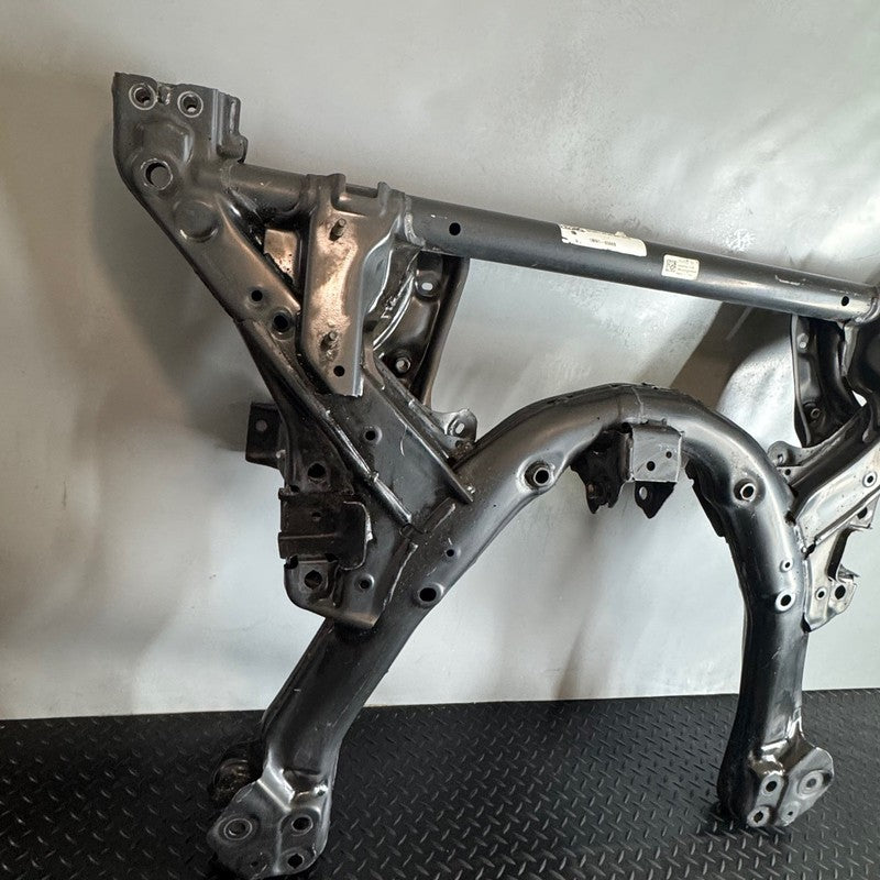 TESLA MODEL Y SUBFRAME CROSSMEMBER FRONT 1044531-00-B 2020 2021 2022 2