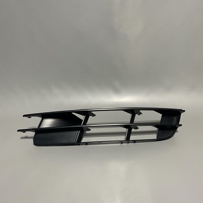4L08807681 AUDI Q7 GRILL LEFT LOWER TURN SIGNAL 4L08807681 2010 2011 2012 2013 2014 2015