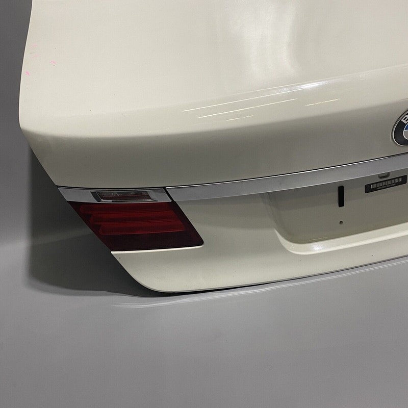 F01 BMW 750 TRUNK LID F01 740 M-SPORT 2013 2014 2015 WHITE OEM 