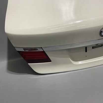 F01 BMW 750 TRUNK LID F01 740 M-SPORT 2013 2014 2015 WHITE OEM 