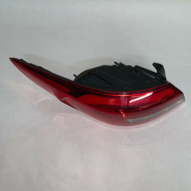 92401-C2000 HYUNDAI SONATA TAIL LIGHT LEFT DRIVER SIDE 2015 2016 OEM 92401-C2000