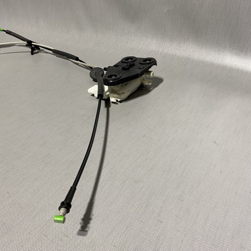 1126200-00-B TESLA MODEL X DOOR LATCH RIGHT FRONT 1126200-00-B 2016 2017 2018 2019 OEM