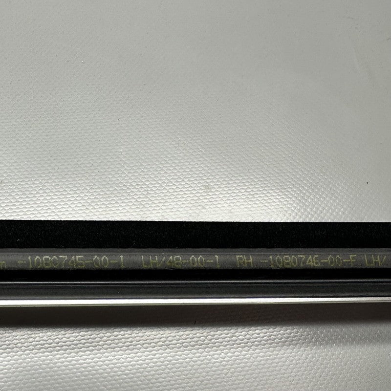 1080745-00-I TESLA MODEL 3 DOOR WINDOW MOLDING LEFT REAR 1080745-00-I 2017 2018 2019 2020 OEM