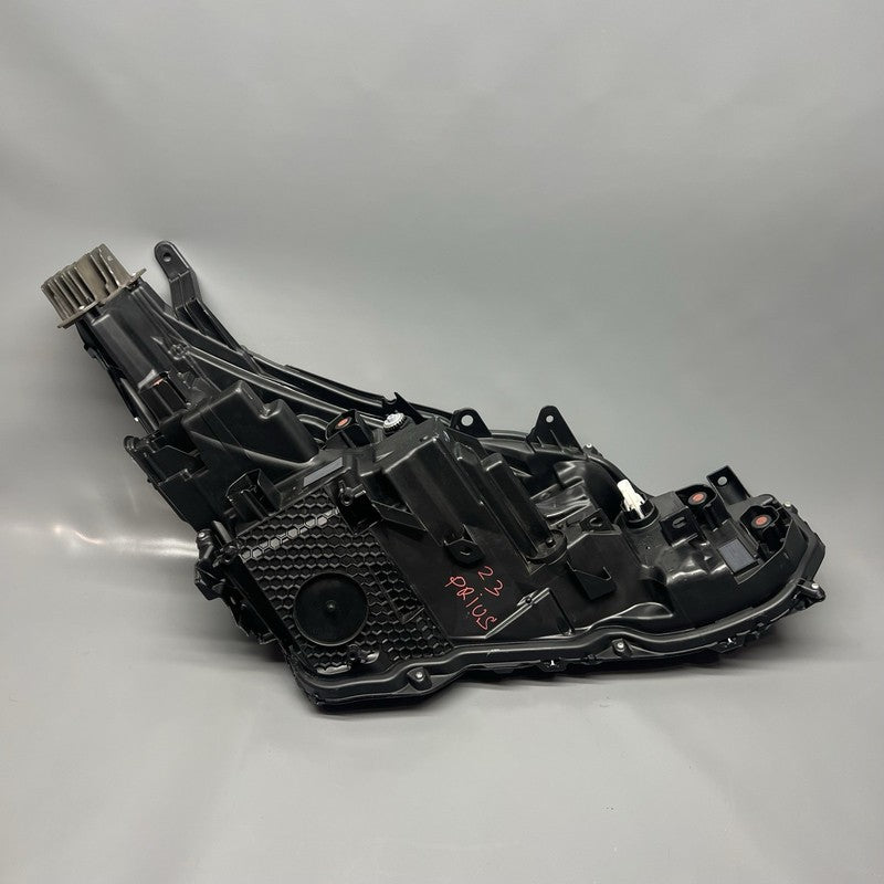 TOYOTA PRIUS HEADLIGHT LEFT DRIVER 2023 2024 2025 OEM 