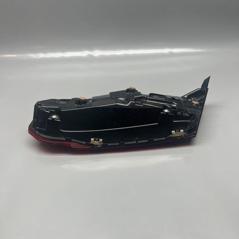 H7744577908 BMW 850 GRAN COUPE TAIL LIGHT LEFT INNER 2020 2021 2022 2023 2024 2025 OEM