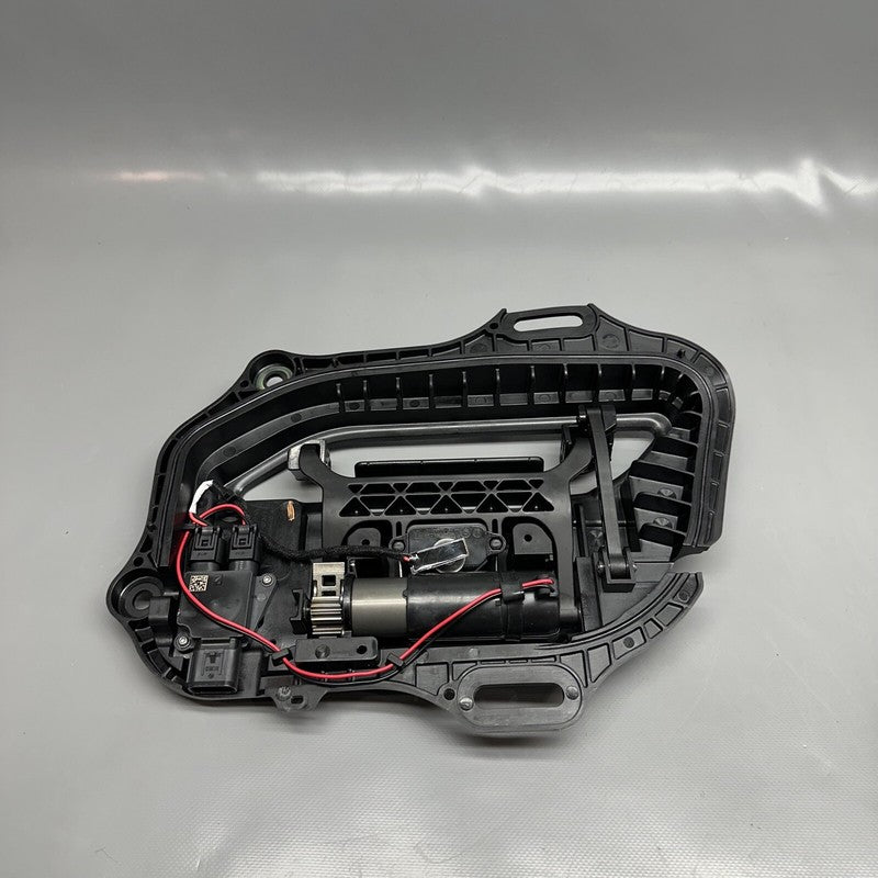 1133398-00-A TESLA MODEL S DOOR HANDLE RIGHT REAR 2016 2017 2018 2019 2020 OEM 1133398-00-A