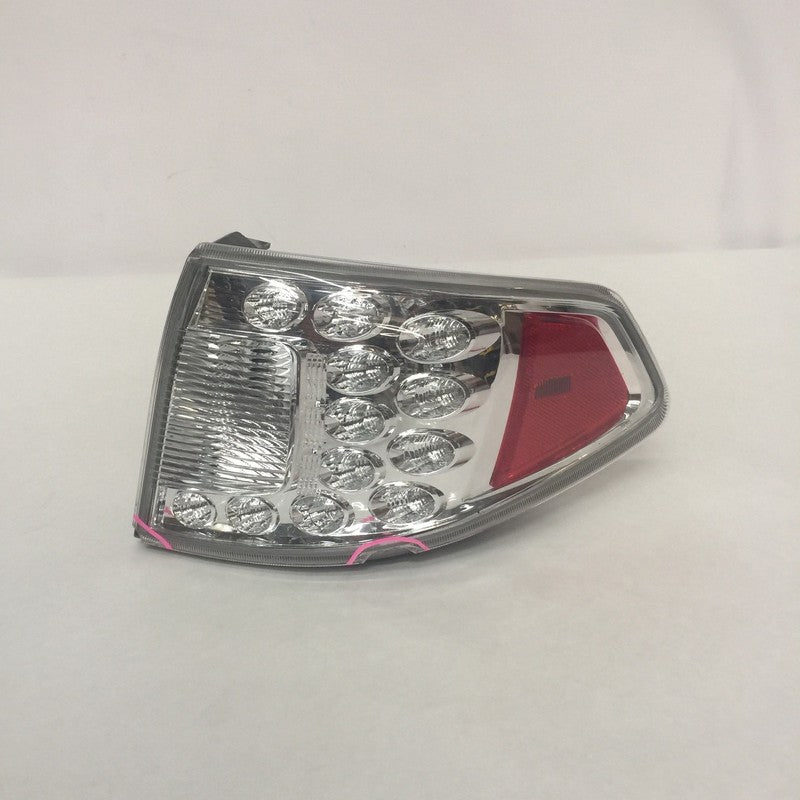 220-20024 SUBARI IMPREZA WRX TAIL LIGHT RIGHT PASSENGER 2008 2009 2010 OEM DAMAGED
