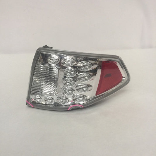 220-20024 SUBARI IMPREZA WRX TAIL LIGHT RIGHT PASSENGER 2008 2009 2010 OEM DAMAGED