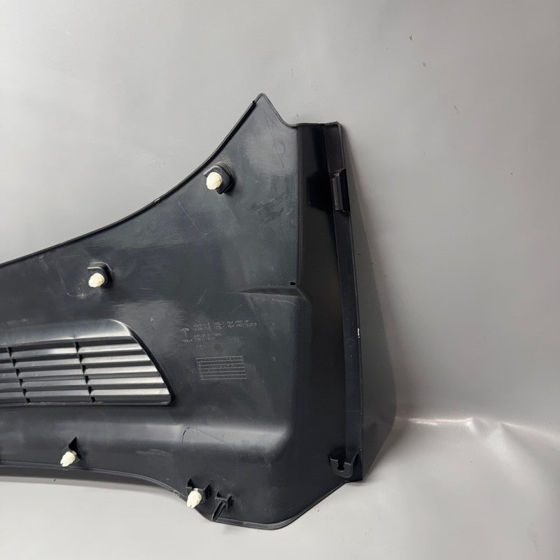 TESLA MODEL Y APRON REAR COVER 2020 2021 2022 2023 2024 OEM 1492605-00