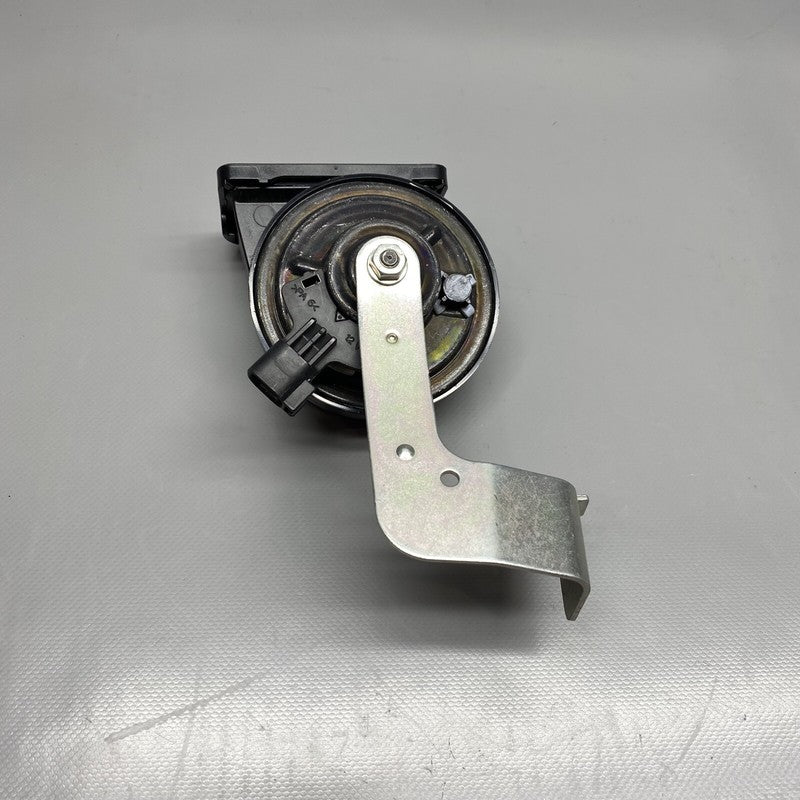 50545933 ALFA ROMEO STELVIO RIGHT HIGH NOTE SIGNAL 50545933 2018 2019 202O OEM