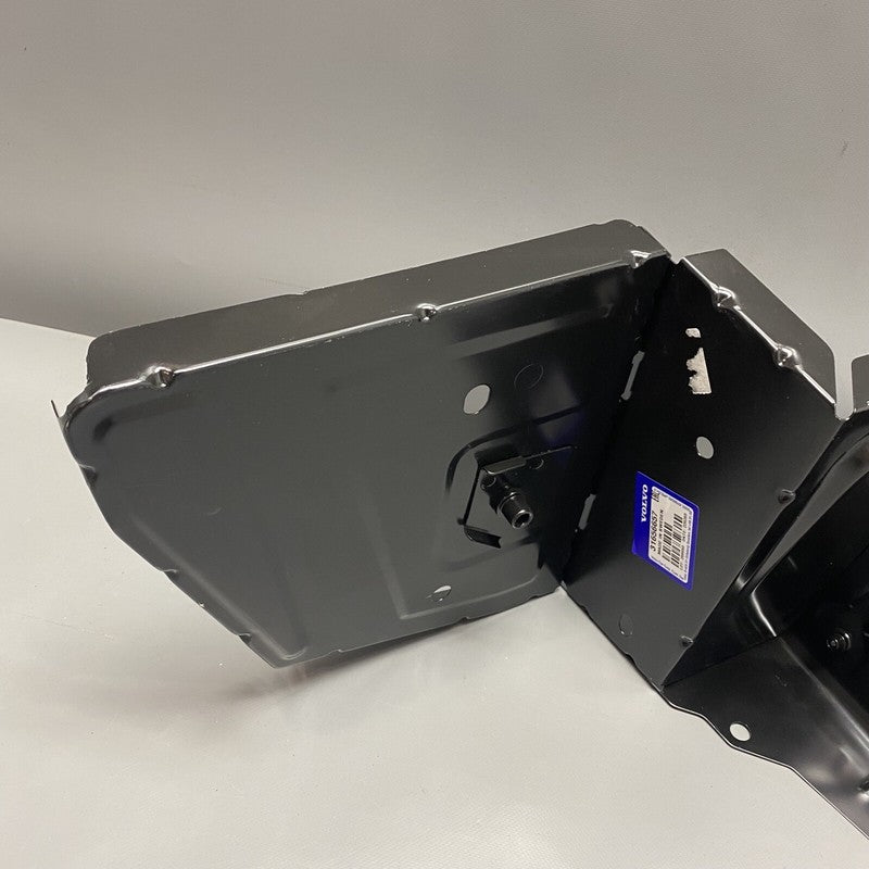 31656657 VOLVO S90 V90 FLOOR EXTENSION PANEL RIGHT REAR 2017 18 19 20 21 22 2023 OEM