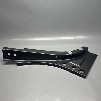 4KE809263 AUDI E-TRON BODY C-PILLAR FRONT LOWER 2022 2023 OEM 4KE809263