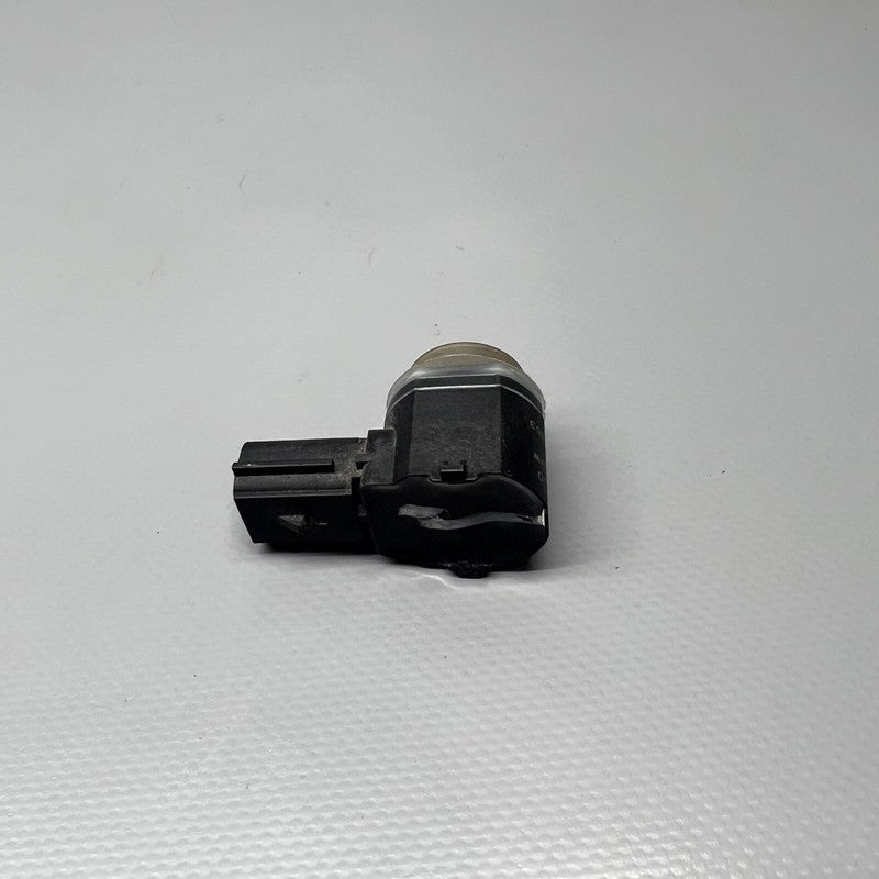 FR3T-15K859-AAW FORD FUSION PARKING SENSOR REAR 2017 2018 2019 2020 OEM FR3T-15K859-AAW