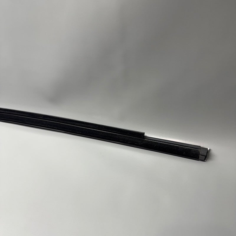 TESLA MODEL X DOOR WINDOW MOLDING RIGHT REAR 2016 2017 2018 2019 2020 
