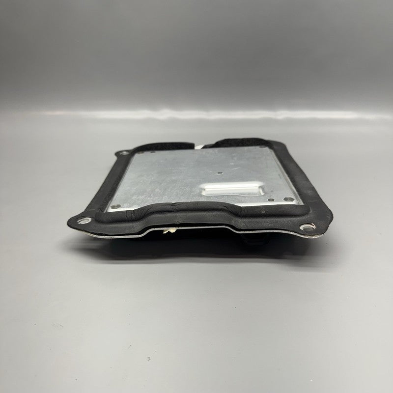 1048860-00-B TESLA MODEL X RIGHT FRONT DOOR CONTROL MODULE 2016 2017 2018 2019 2020 OEM