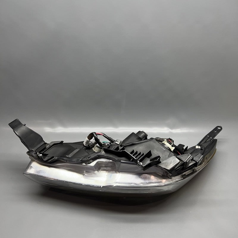 SUBARU LEGACY OUTBACK HEADLIGHT RIGHT PASSENGER 2015 2016 2017 HALOGEN OEM