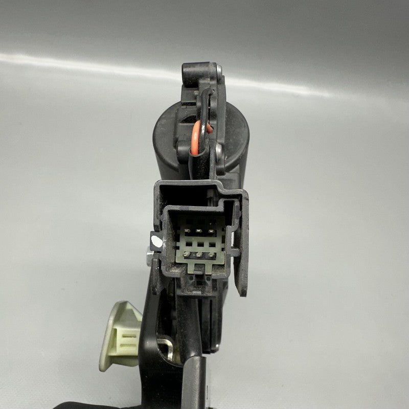 1500604-00-B TESLA MODEL 3,Y LIFT GATE LOCK LATCH 2018 19 20 21 22 2023 OEM 1500604-00-B
