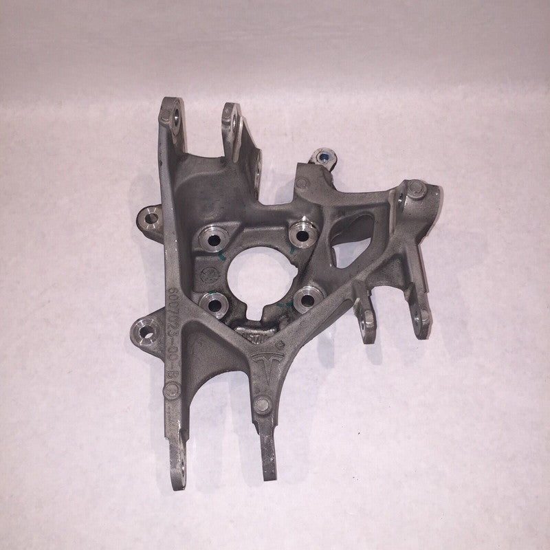 6007023-00-B TESLA MODEL S KNOCKLE REAR LEFT 2012 2013 2014 2015 2016 OEM 6007023-00-B