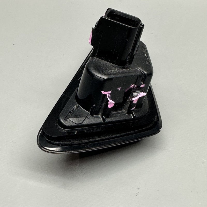 1495865-20-D TESLA MODEL 3 Y FENDER CAMERA MARKER RIGHT 2017 18 19 20 21 2022 1495865-20-D