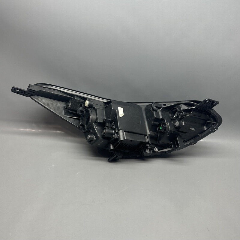KIA SPORTAGE HEADLIGHT LEFT DRIVER 2017 2018 2019 HALOGEN LED OEM 9210