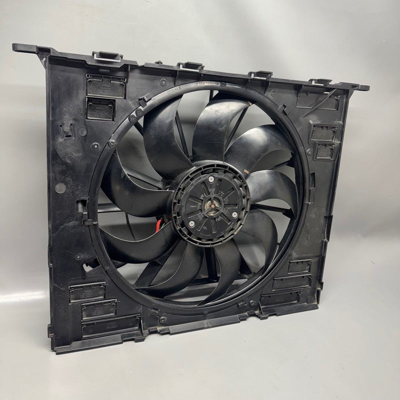 8619625 BMW 530E RADIATOR FAN 540 740E 2016 2017 2018 2019 2020 OEM 8619625