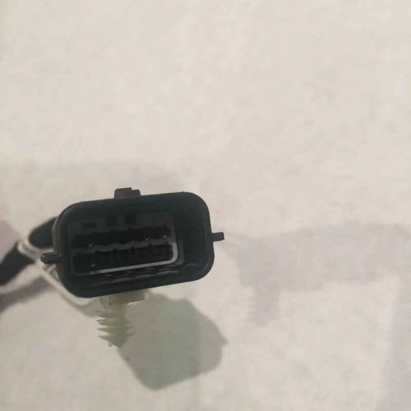 1007374-00-L TESLA MODEL S DOOR HANDLE RIGHT REAR 2012 2013 2014 2015 OEM