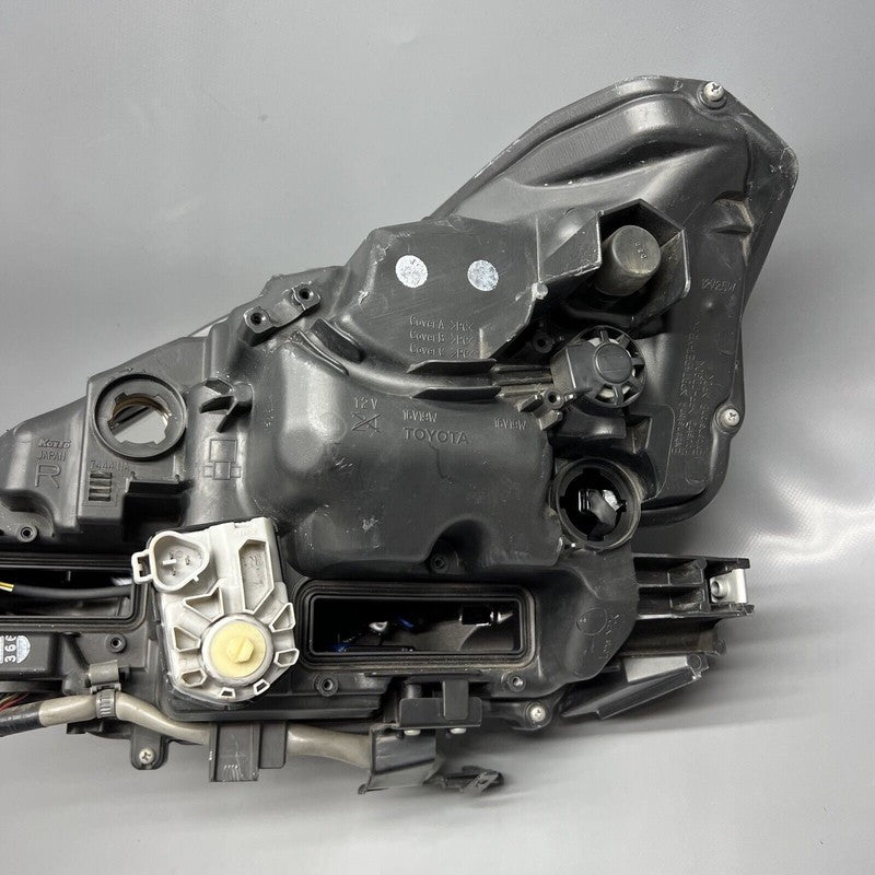IS250 LEXUS IS250 HEADLIGHT RIGHT PASSENGER IS200 2014 2015 2016 XENON OEM 