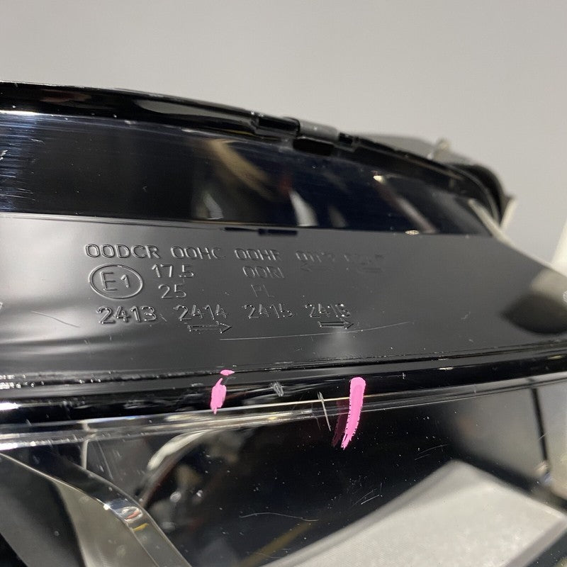 8K0941004B AUDI A4 HEADLIGHT RIGHT PASSENGER HALOGEN 8K0941004B 2009 2010 2011 2012 OEM