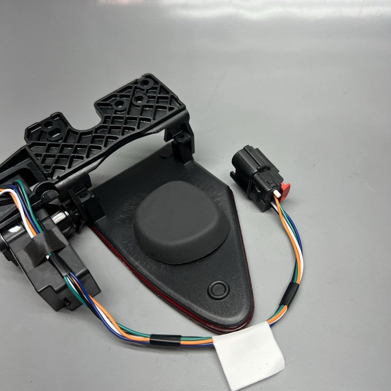 1042766-00-J TESLA MODEL S CHARGE DOOR REFLECTOR LIGHT LEFT 2016 2017 2018 2019 2020 OEM