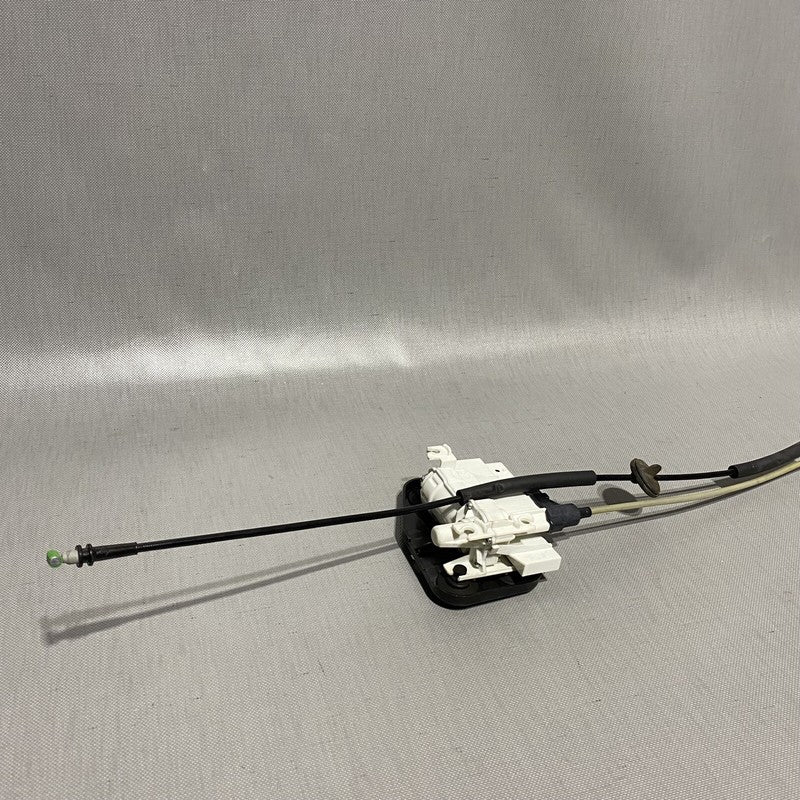 1126199-00-B TESLA MODEL X DOOR LOCK LATCH LEFT FRONT 1126199-00-B 2018 2019 2020 2021 OEM