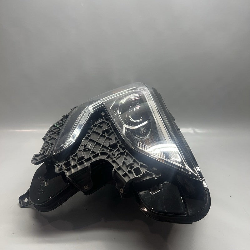 84815559 GMC TERRAIN HEADLIGHT RIGHT PASSENGER 2018 2019 2020 2021 XENON 84815559