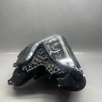 84815559 GMC TERRAIN HEADLIGHT RIGHT PASSENGER 2018 2019 2020 2021 XENON 84815559