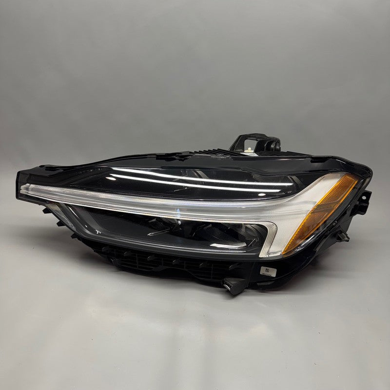VOLVO EX30 HEADLIGHT RIGHT PASSENGER 2024 2025 2026 LED OEM 80000618