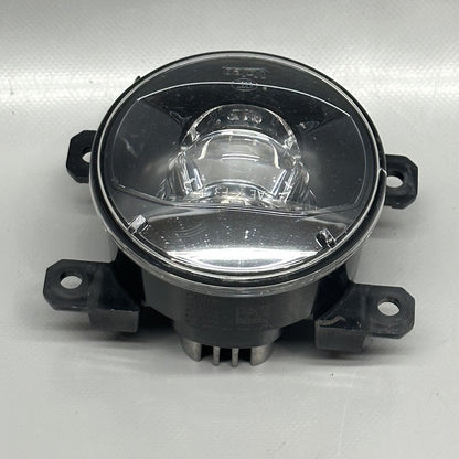 670033497 MASERATI LEVANTE FOG LIGHT LEFT RIGHT 2017 2018 2019 2020 OEM 670033497