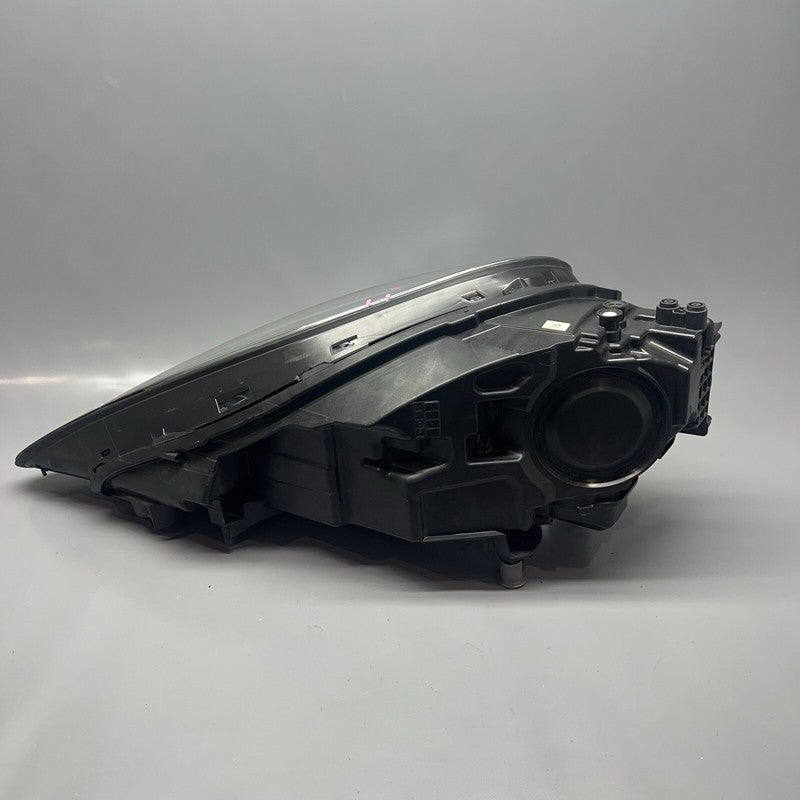 9Y0941034AA PORSCHE CAYENNE HEADLIGHT RIGHT PASSENGER LED 2019 2020 2021 2022 9Y0941034AA