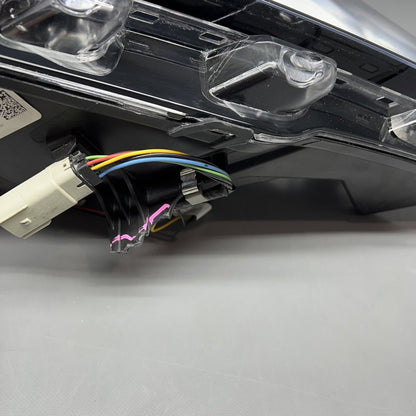 844346443 CHEVY IMPALA HEADLIGHT RIGHT PASSENGER 2014 XENON OEM DAMAGED