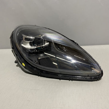 95B941010AR PORSCHE MACAN HEADLIGHT RIGHT PASSENGER FULL LED 95B941010AR 2019 2020 OEM
