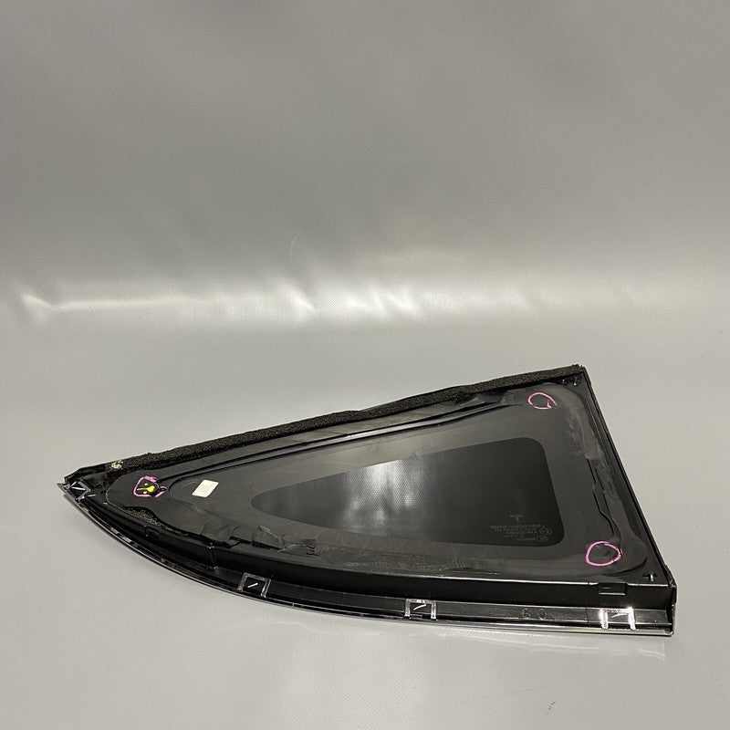 1034906-85-P TESLA MODEL X QUARTER GLASS LEFT 1034906-85-P 2016 2017 2018 2019 2020 OEM