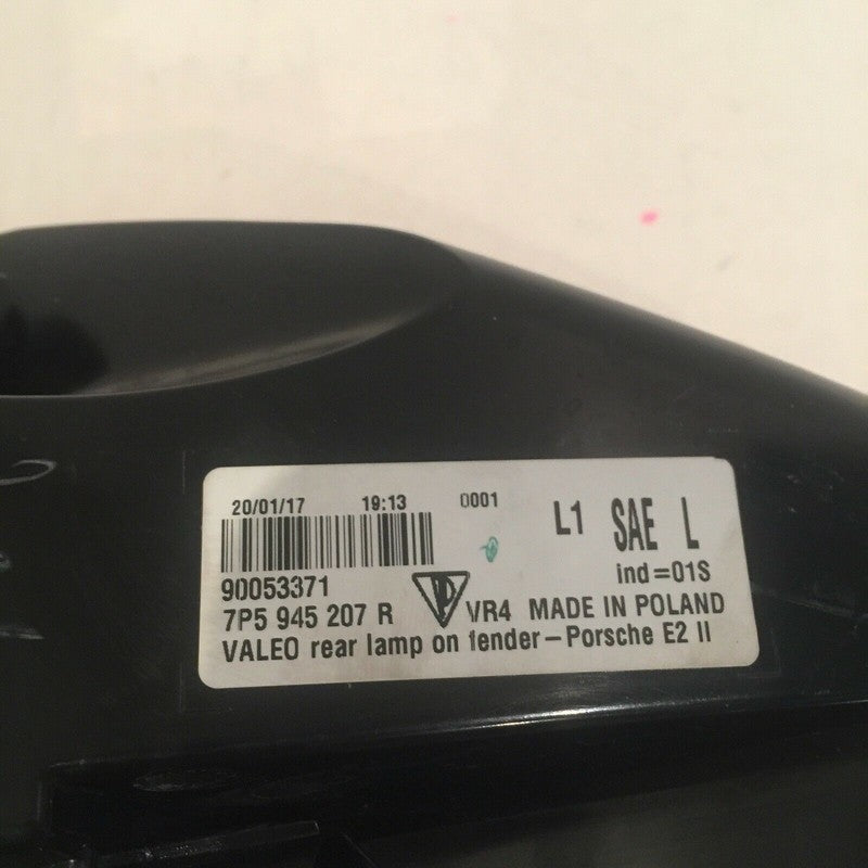 7P5945207R PORSCHE CAYENNE TAIL LIGHT LEFT DRIVER 2015 2016 2017 LED OEM